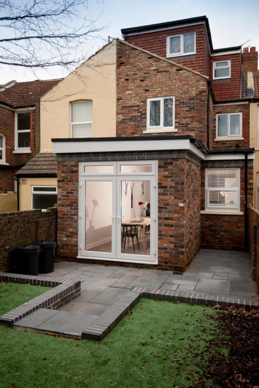 Harold House - Modern Open Plan 4 Bedroom, 3 Bathroom House In Central Southsea, Portsmouth Exterior foto